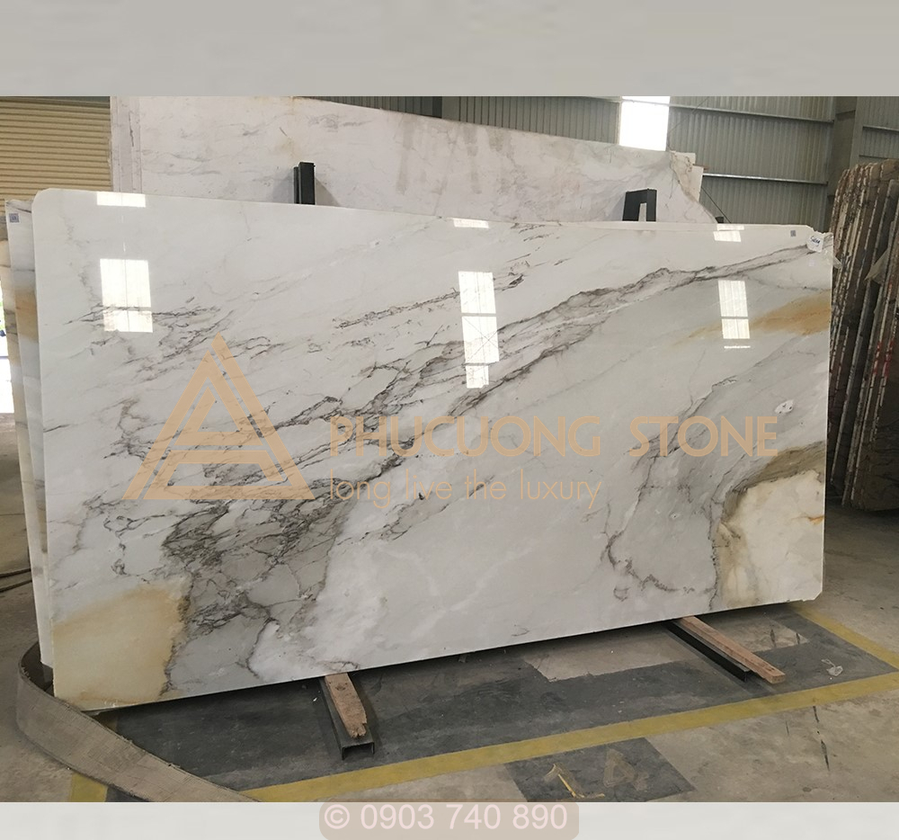 Calacatta Gold Slab